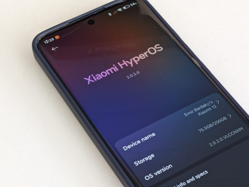 Xiaomi 12 HyperOS 2