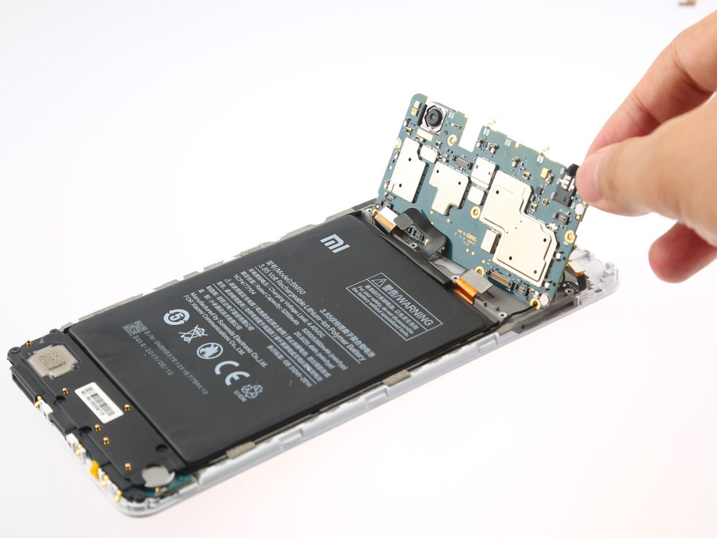 Xiaomi Mi Max 2 Teardown 40